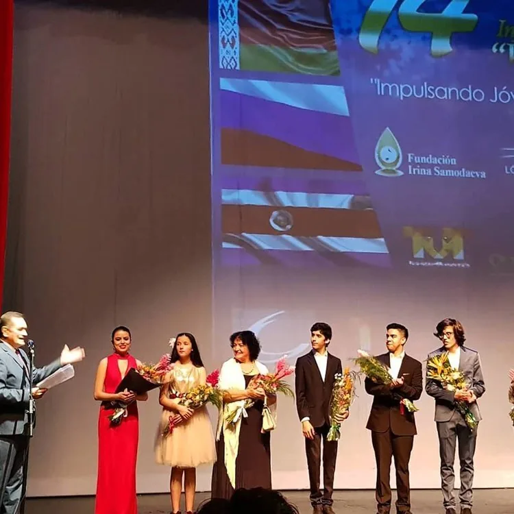 Performance en el Festival Internacional de Piano